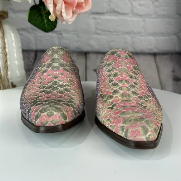OAK TREE WESTERN WEAR Muti Color Snakeskin Print Leather Low Heel Mules - Picture 6 of 17